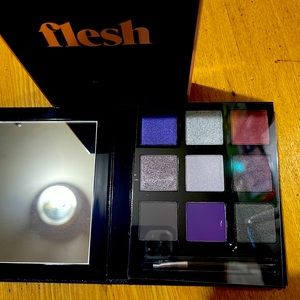 NIB!! LAST ONE!! DISCONTINUED FLESH STARSHINE EYESHADOW PALETTE